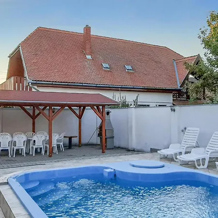 Stunning In Balatonelle W Outdoor Swimming Pool And 2 Bedrooms