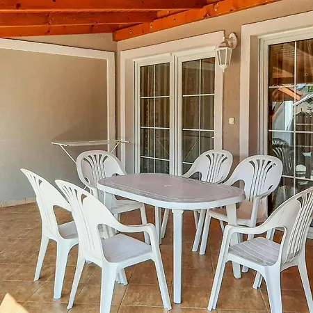 Stunning In Balatonelle W Outdoor Swimming Pool And 2 Bedrooms * Balatonlelle