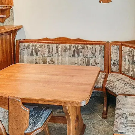 Stunning In Balatonelle W Outdoor Swimming Pool And 2 Bedrooms Apartman *